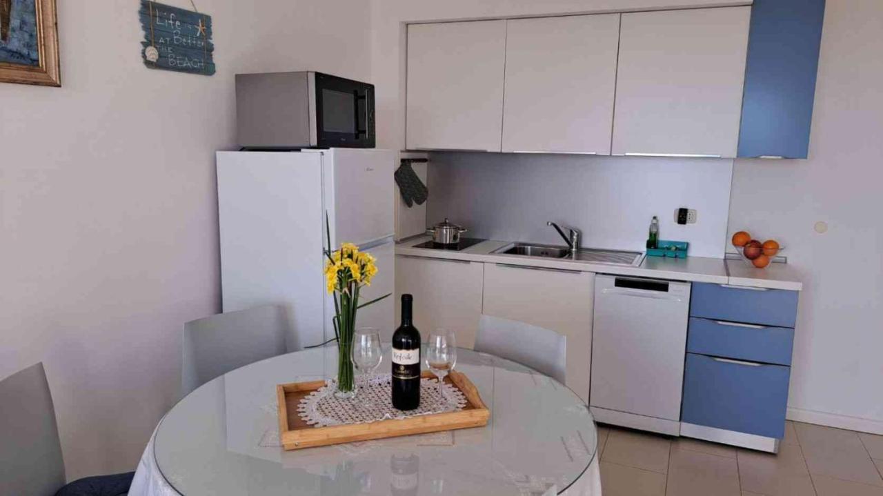 Apartment Istria Zambratija  Luaran gambar